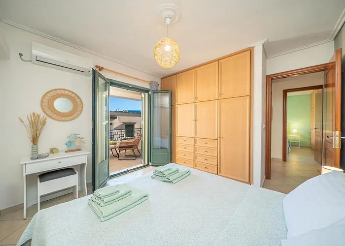 The Square Suites 1St Floor Apartment